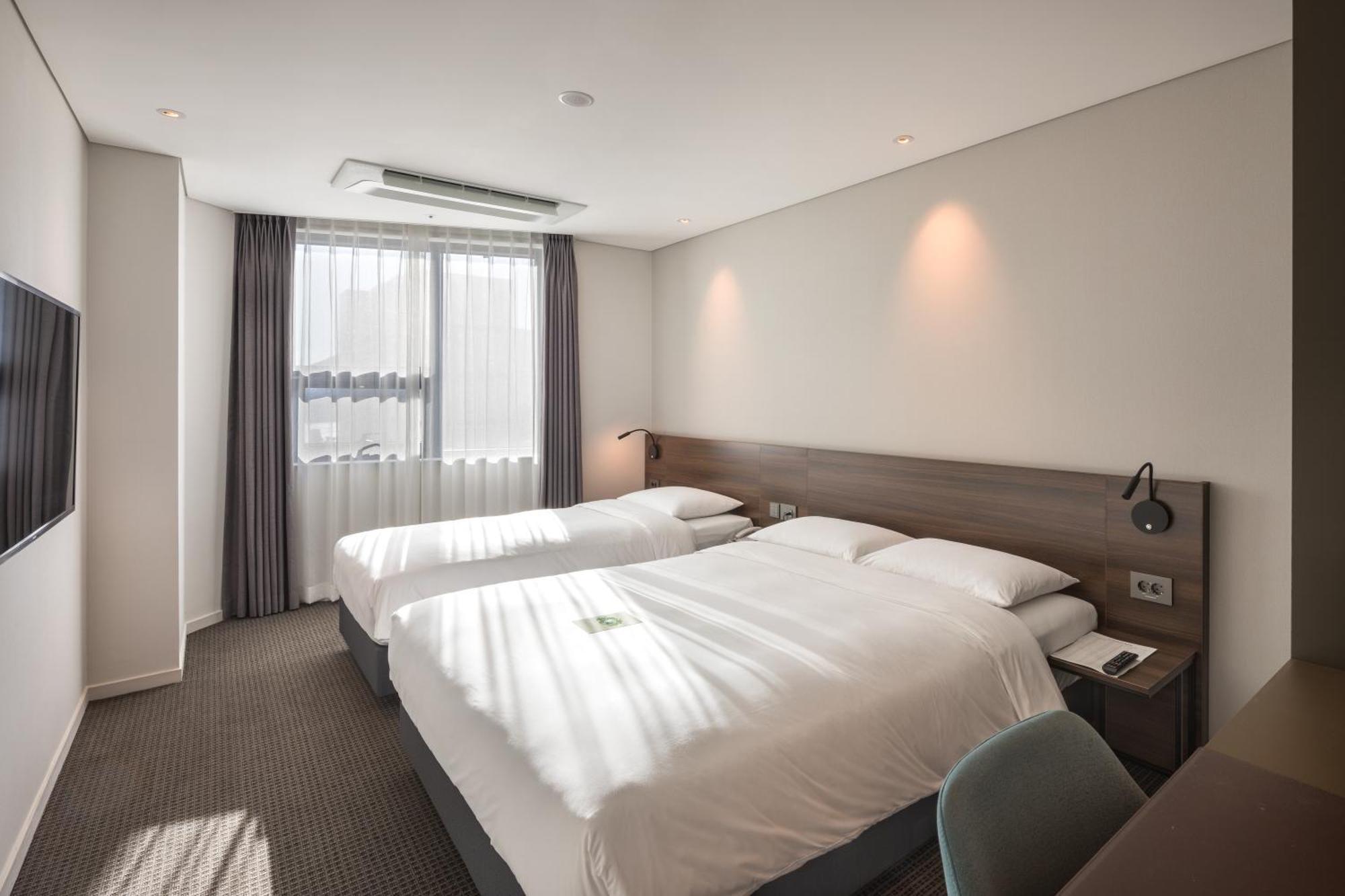 Grab The Ocean Songdo Hotel Busan Buitenkant foto